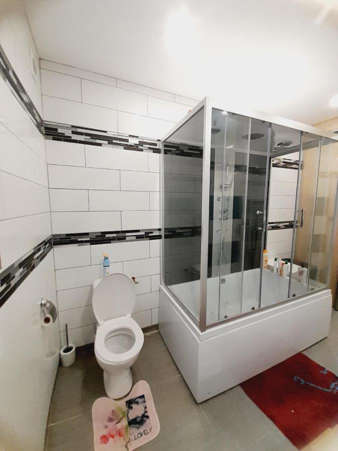 Une Chambre De 20M2 Chez Les Habitants ディエップ エクステリア 写真